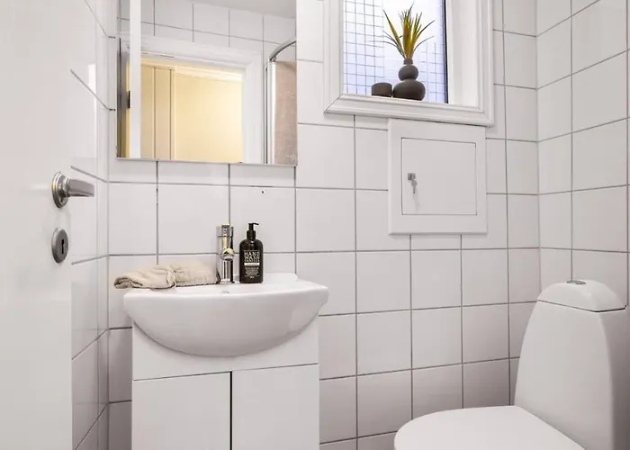 Heart Of Quiet Close To Everything *